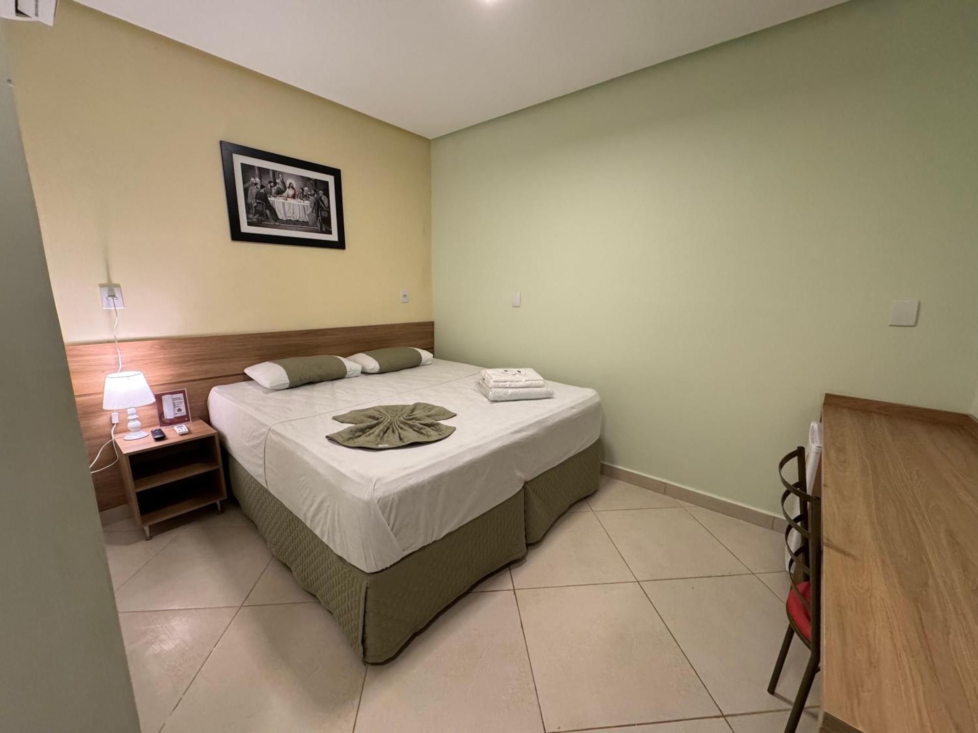 Domus Hotel Trindade Canaa Dos Carajas Exteriör bild